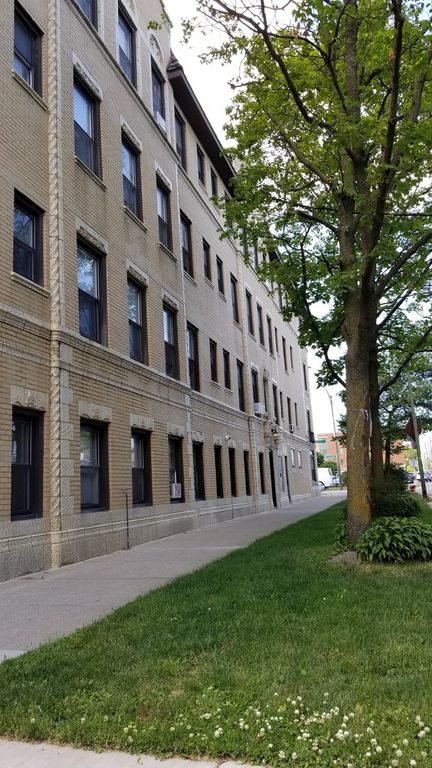4764 N Virginia Avenue A, Chicago, IL 60625
