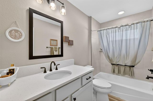 1713 ROBBINS ROAD, The Villages, FL 34762