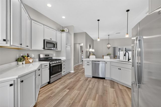 1713 ROBBINS ROAD, The Villages, FL 34762