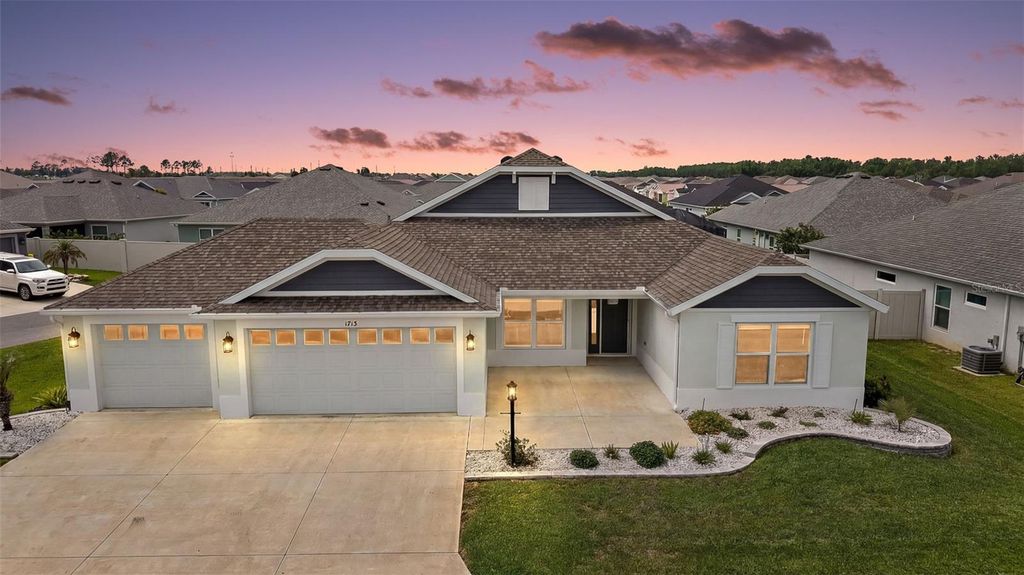 1713 ROBBINS ROAD, The Villages, FL 34762