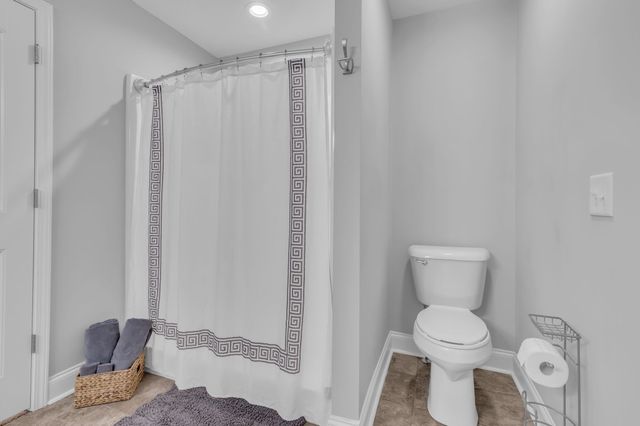 107 Smithfield Dr, Shelbyville, TN 37160