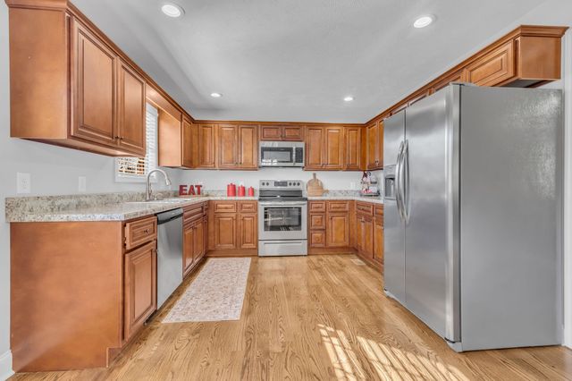 107 Smithfield Dr, Shelbyville, TN 37160