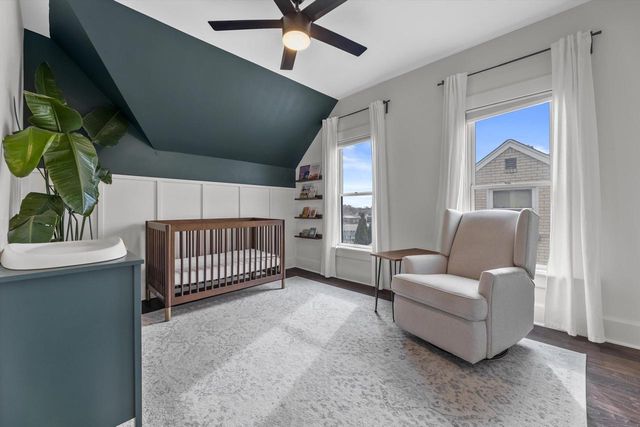 2013 N Booth STREET, Milwaukee, WI 53212