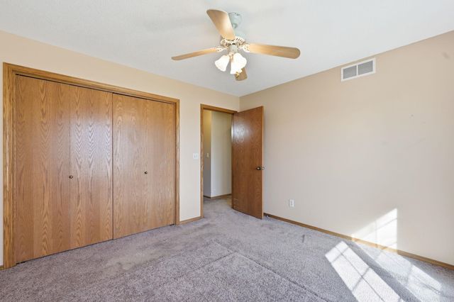 10622 W Bluewater Ct, Clearwater, KS 67026