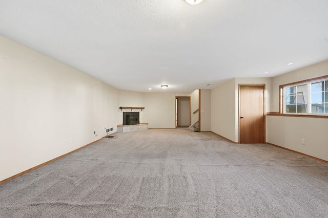 10622 W Bluewater Ct, Clearwater, KS 67026