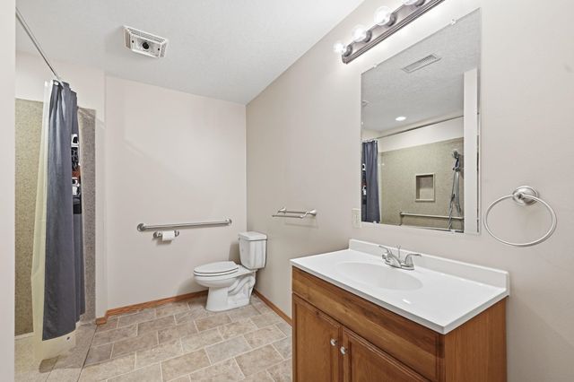 10622 W Bluewater Ct, Clearwater, KS 67026