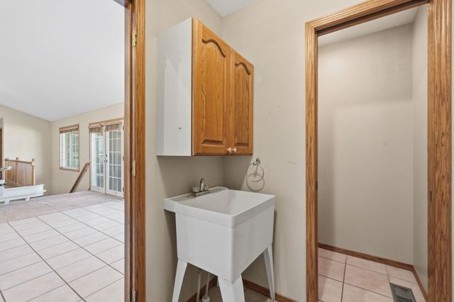 10622 W Bluewater Ct, Clearwater, KS 67026