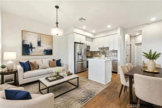 2043 Lincoln Avenue, Torrance, CA 90501