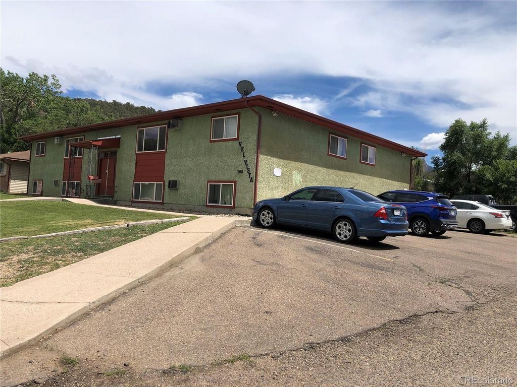 Image 4 of property listing at 1108 E 7th Street, Trinidad, CO 81082