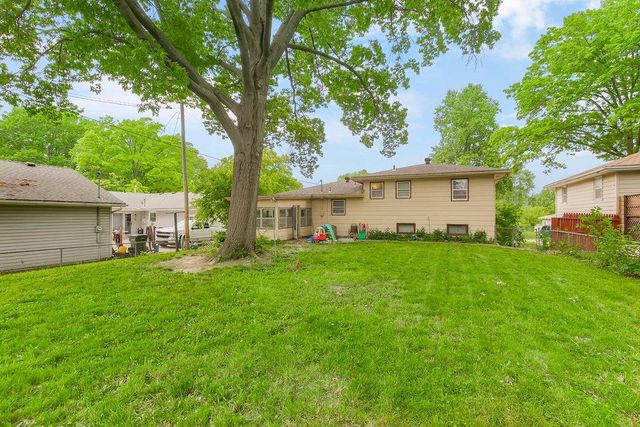 1835 Miami Street, Leavenworth, KS 66048
