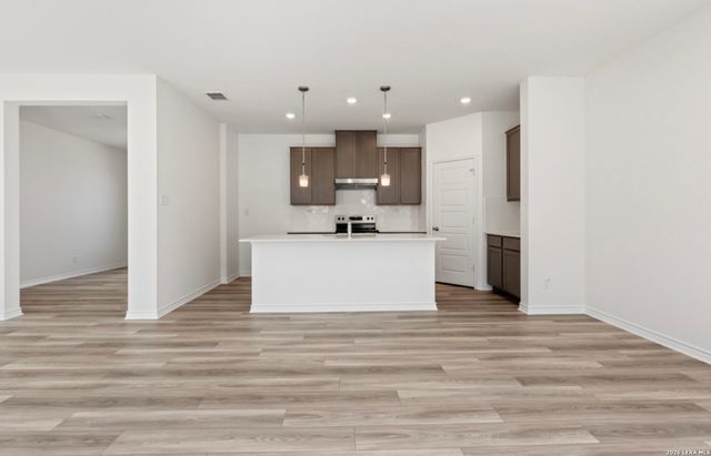 15620 Bonito Loop, San Antonio, TX 78253