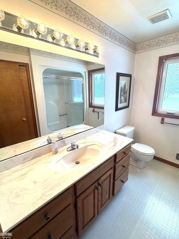 8223 Meisner Road, Casco, MI 48064