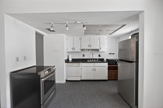 1567 SE 27TH STREET D, Ocala, FL 34471