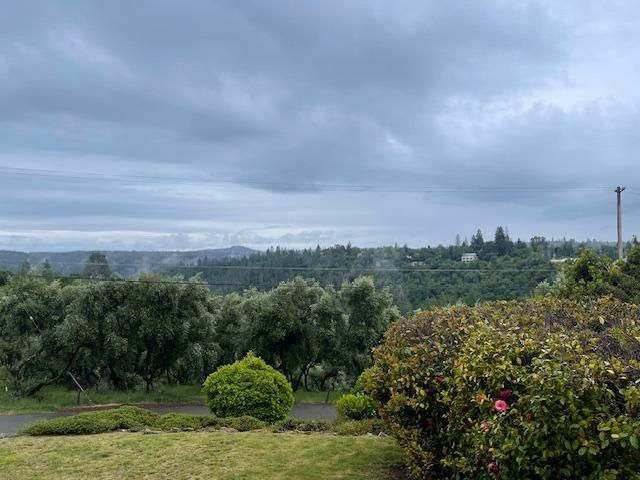 181 Aeolia Dr, Auburn, CA 95603