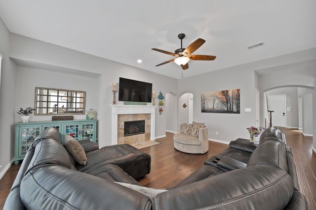 2210 Hillary Trail, Mansfield, TX 76063