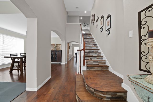 2210 Hillary Trail, Mansfield, TX 76063