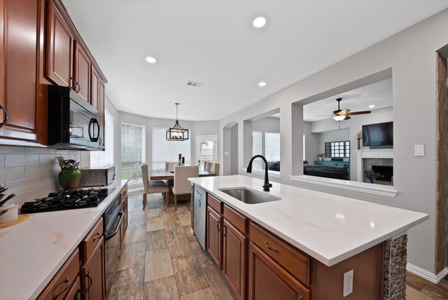 2210 Hillary Trail, Mansfield, TX 76063