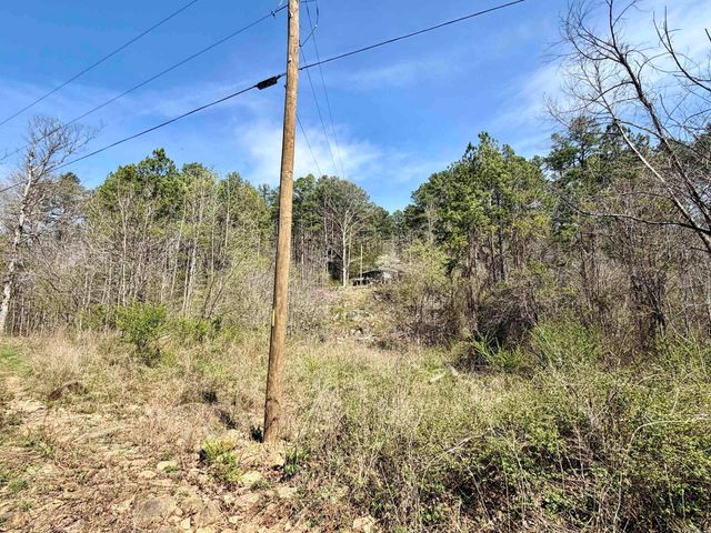 000 Fayette Road, Clinton, AR 72031