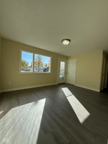 4706 E 21st Street, Indianapolis, IN 46218