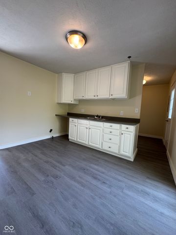 4706 E 21st Street, Indianapolis, IN 46218