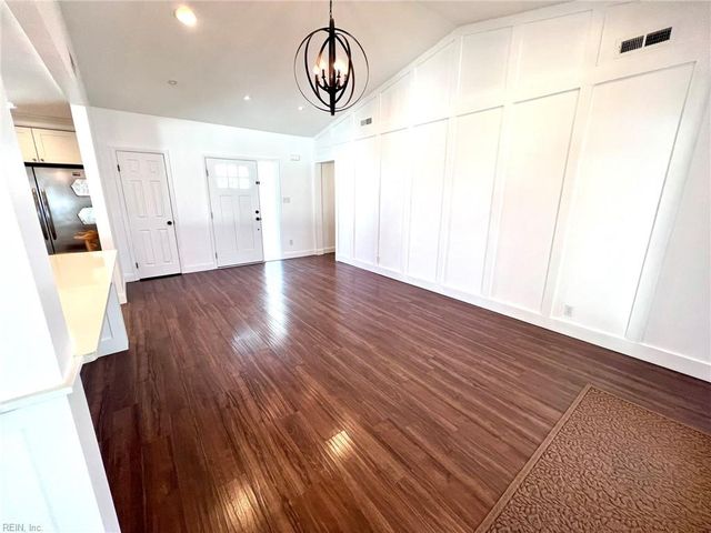 5069 Holly Farms DR, Virginia Beach, VA 23462