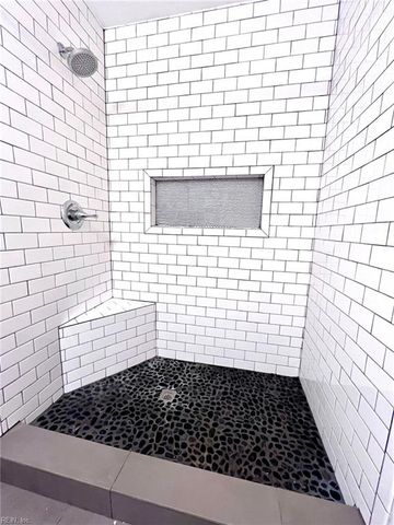 5069 Holly Farms DR, Virginia Beach, VA 23462