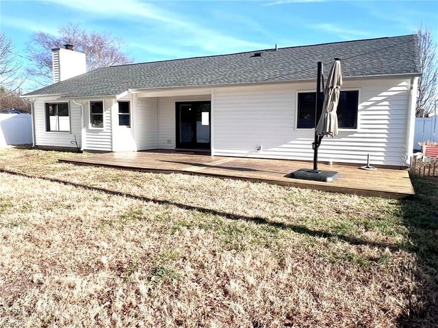 5069 Holly Farms DR, Virginia Beach, VA 23462