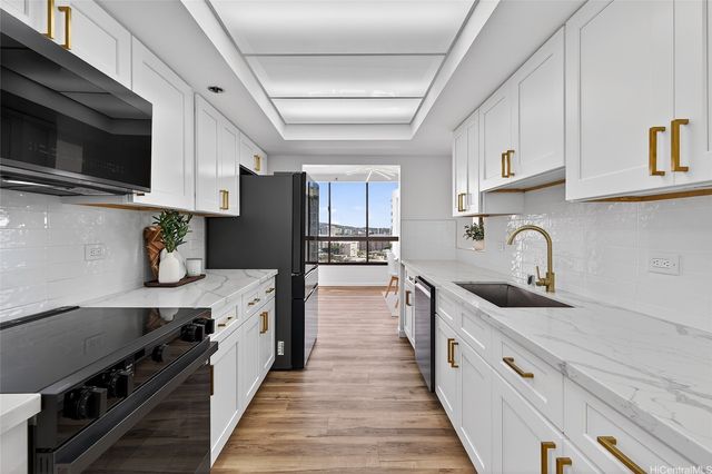 1050 Lunalilo Street 1006, Honolulu, HI 96822