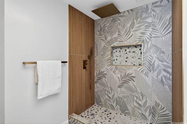 1050 Lunalilo Street 1006, Honolulu, HI 96822