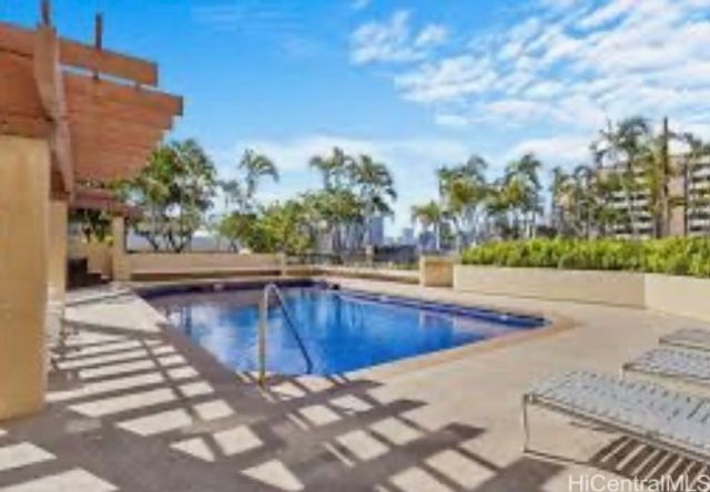 1050 Lunalilo Street 1006, Honolulu, HI 96822