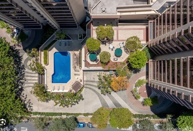 1050 Lunalilo Street 1006, Honolulu, HI 96822