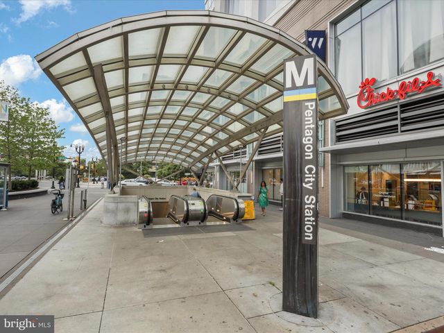 1200 S ARLINGTON RIDGE RD #509, Arlington, VA 22202