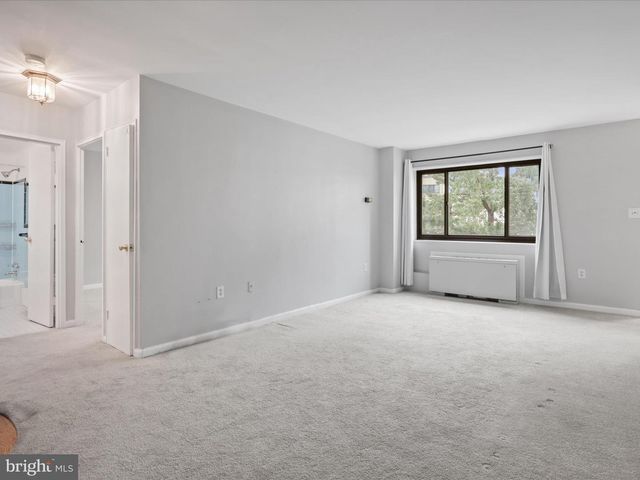 1200 S ARLINGTON RIDGE RD #509, Arlington, VA 22202