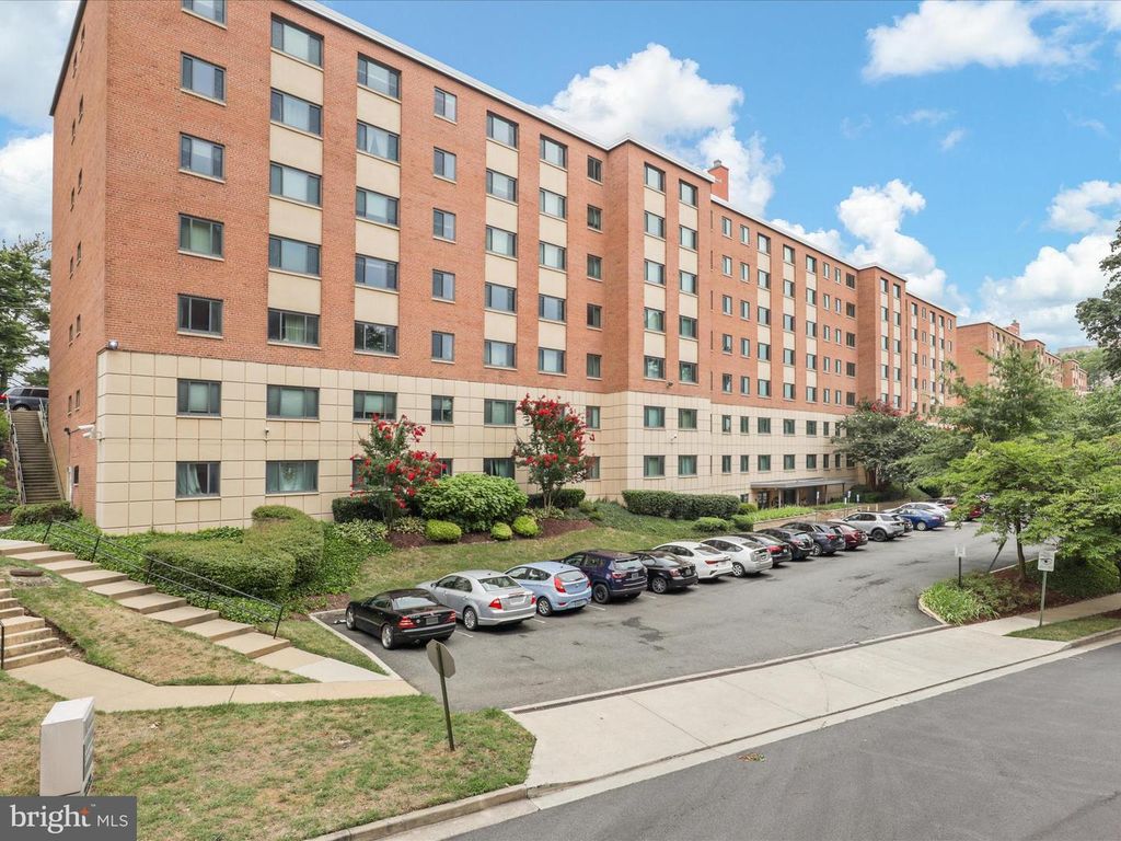 1200 S ARLINGTON RIDGE RD #509, Arlington, VA 22202