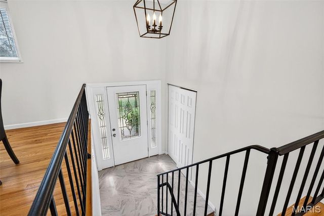 2165 E Humes Lane, Florissant, MO 63033