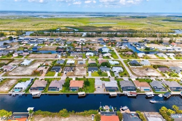 437 NW 38th PL, Cape Coral, FL 33993