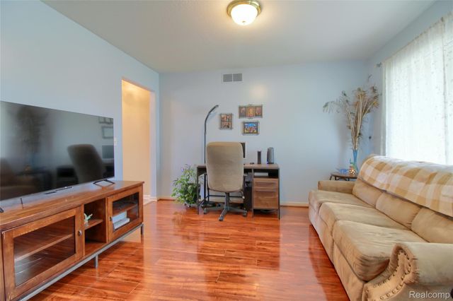 4404 Partridge Lane, Berlin Charter Township, MI 48166