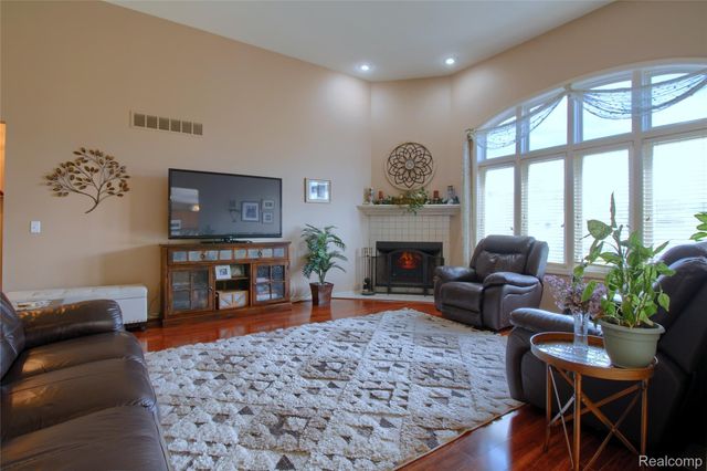 4404 Partridge Lane, Berlin Charter Township, MI 48166