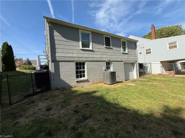 2388 Jefferson Avenue, Winston-salem, NC 27103