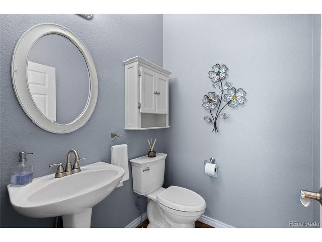 7768 Virgil Ct, Arvada, CO 80007