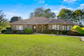 238 Jills Lndg, Winchester, TN 37398