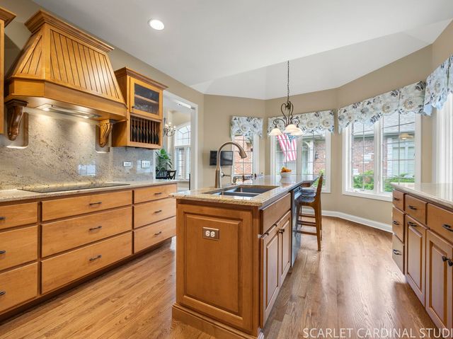 5610 Durand Drive 5610, Downers Grove, IL 60516