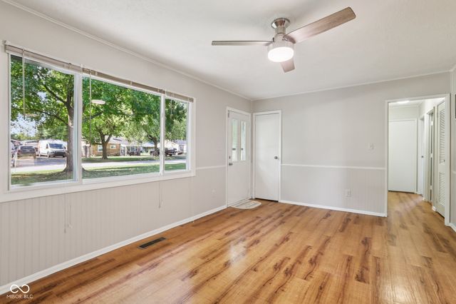229 Arlington Street, Whiteland, IN 46184