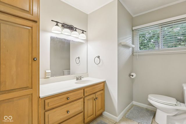 229 Arlington Street, Whiteland, IN 46184