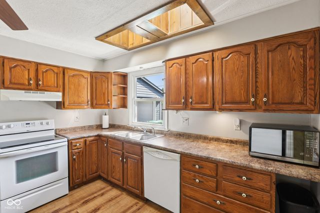229 Arlington Street, Whiteland, IN 46184