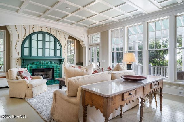 10 Green Teal Trail, Bald Head Island, NC 28461