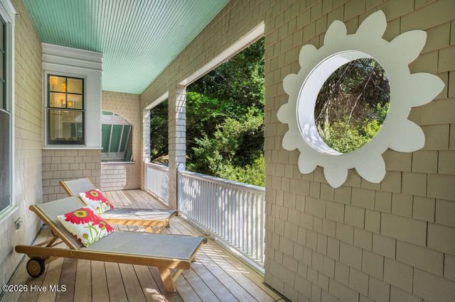 10 Green Teal Trail, Bald Head Island, NC 28461