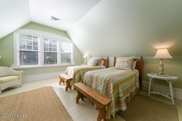 10 Green Teal Trail, Bald Head Island, NC 28461