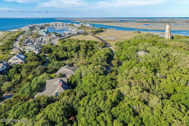 10 Green Teal Trail, Bald Head Island, NC 28461