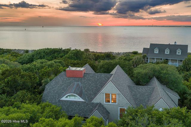 10 Green Teal Trail, Bald Head Island, NC 28461
